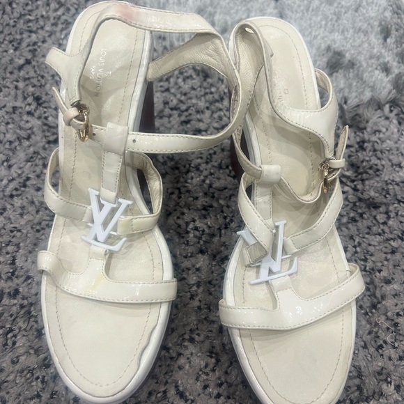 LOUIS VUITTON Wedge Sole Patent Leather Sandals Big Icon Thick - Picture 1 of 12